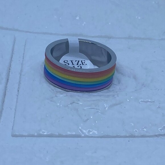 NYC Fashion LGBT Pride Flag 316L Stainless Steel Rainbow Ring Unisex LGBTQ Sz 13 - Picture 3 of 8